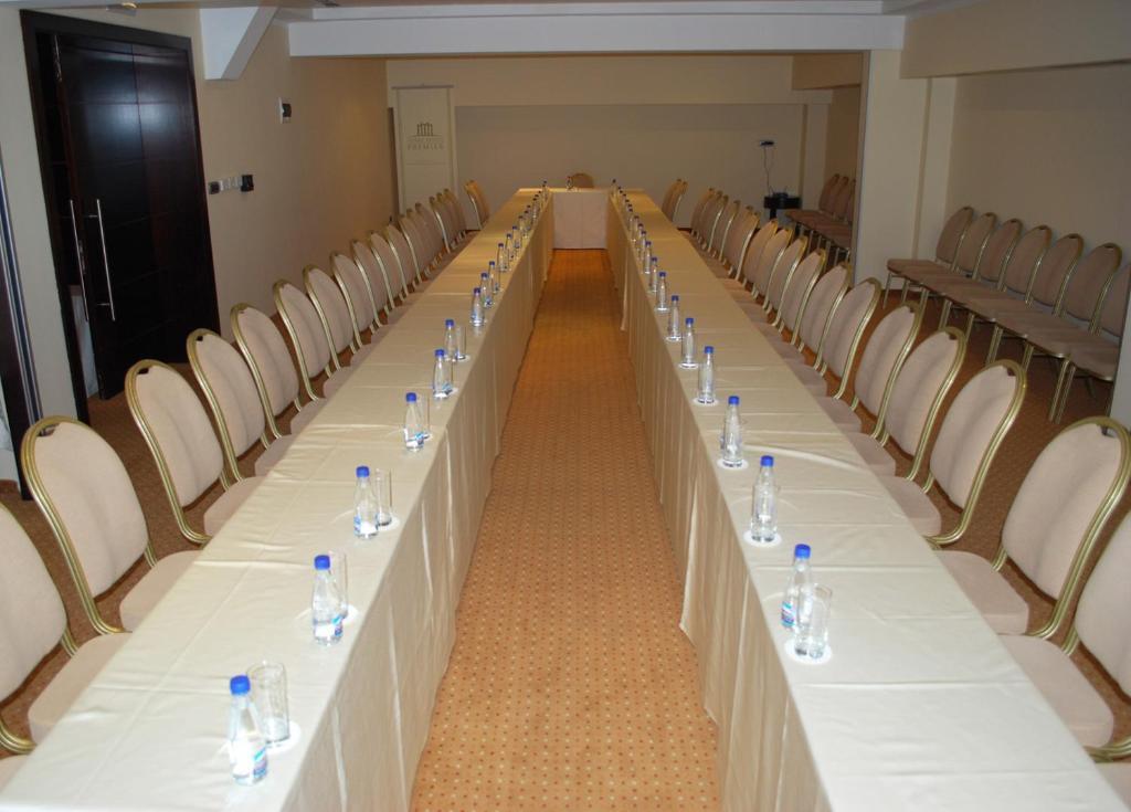 Aparthotel Premier Podgorica Zaplecze biznesowe zdjęcie